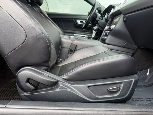 Used 2020 Ford Mustang Premium RWD image 43