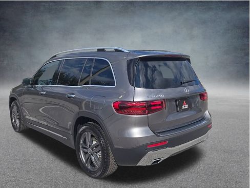 Used 2025 Mercedes-Benz GLB 250 GLB 250 4MATIC w/ Exclusive Package image 7