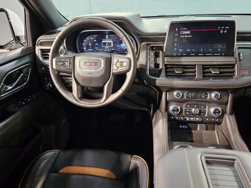 Used 2024 GMC Yukon AT4 w/ AT4 Premium Plus Package image 9