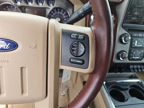 Used 2013 Ford F250 King Ranch w/ King Ranch w/Chrome Pkg image 18