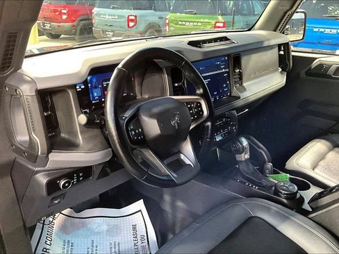 Used 2024 Ford Bronco Big Bend w/ Sasquatch Package AWD/4WD image 13