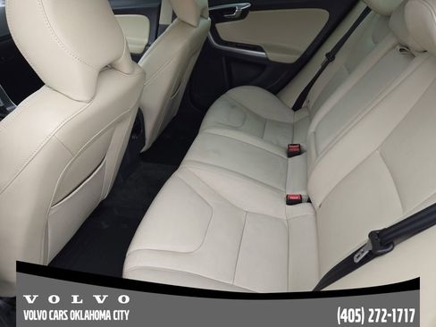 Used 2016 Volvo S60 T5 Premier w/ Convenience Package FWD image 29