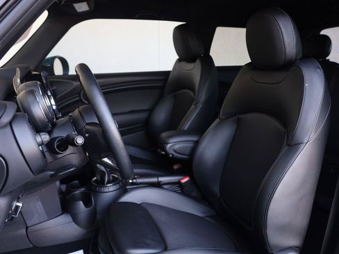 Used 2016 MINI Cooper 2-Door Hardtop FWD image 15