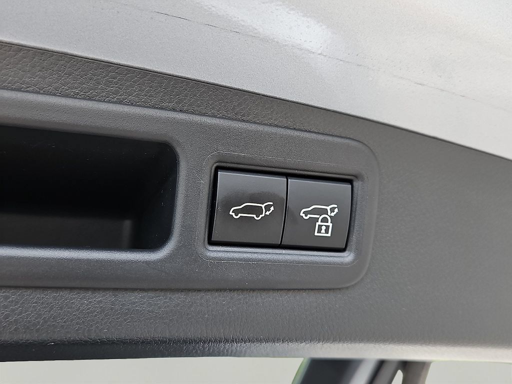 Used 2024 Lexus RX 350 Premium w/ Accessory Package (Z1) AWD/4WD image 29