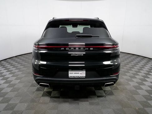 New 2026 Porsche Cayenne image 34