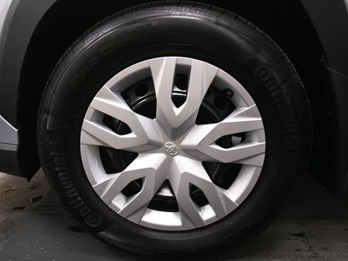 Used 2023 Toyota Corolla Cross L FWD image 31