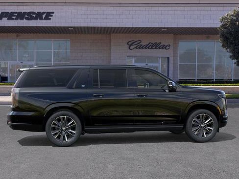 New 2026 Cadillac Escalade ESV Sport RWD image 5