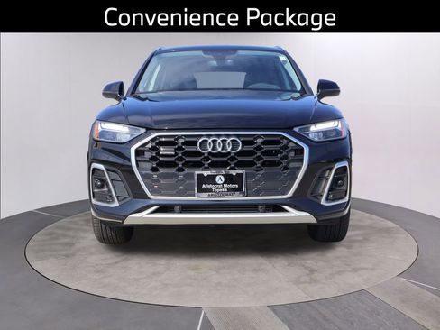 Used 2022 Audi Q5 2.0T Premium w/ Convenience Package image 3