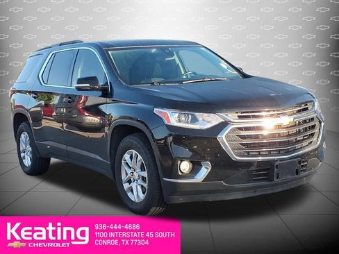 Used 2020 Chevrolet Traverse LT FWD image 3