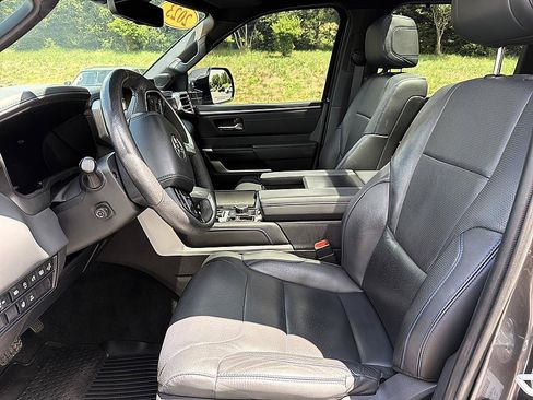 Used 2023 Toyota Tundra Platinum AWD/4WD image 13