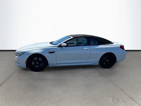 Used 2018 BMW M6 Convertible RWD image 4