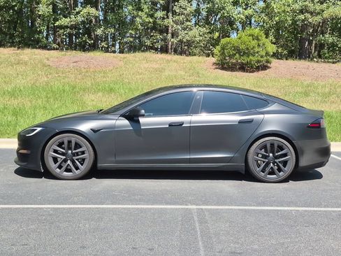 Used 2022 Tesla Model S AWD/4WD image 2