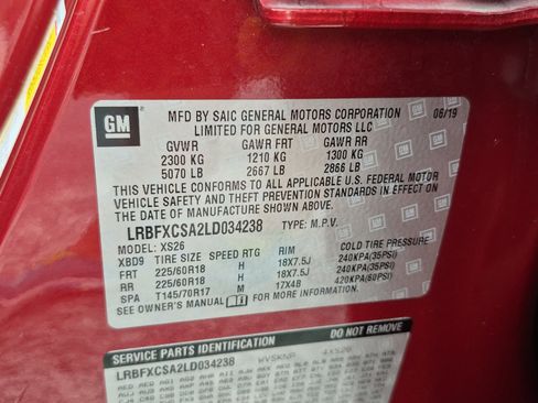 Used 2020 Buick Envision Essence FWD image 34