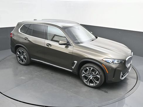 New 2026 BMW X5 xDrive40i AWD/4WD image 40