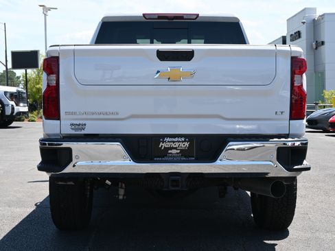 Used 2026 Chevrolet Silverado 2500 LT w/ Safety Package AWD/4WD image 47