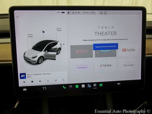 Used 2022 Tesla Model Y Long Range AWD/4WD image 20