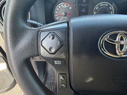 Used 2019 Toyota Tacoma SR w/ SR Convenience Package image 23