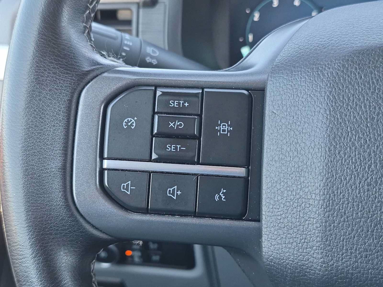 Used 2025 Ford F150 XLT w/ Equipment Group 301A Standard AWD/4WD image 23