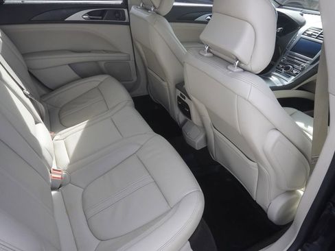 Used 2019 Lincoln MKZ Reserve w/ Reserve Plus Package image 26