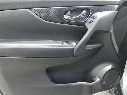 Used 2014 Nissan Rogue SL AWD/4WD image 14