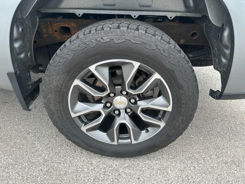 Certified 2023 Chevrolet Silverado 1500 LT AWD/4WD image 15