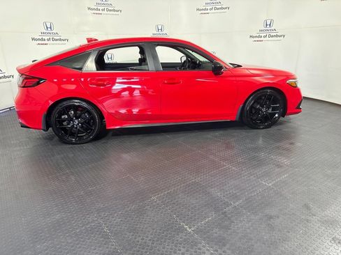 Used 2023 Honda Civic Sport image 3