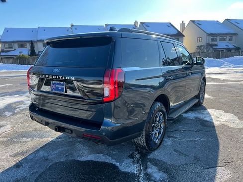 Used 2025 Ford Expedition Active image 11