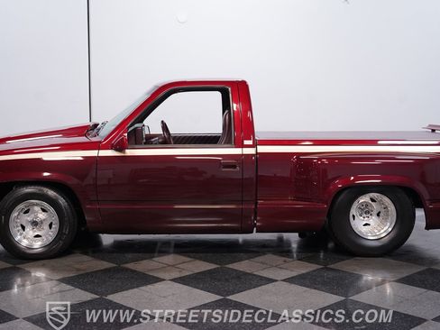 Used 1989 Chevrolet Silverado 1500 2WD Regular Cab image 2