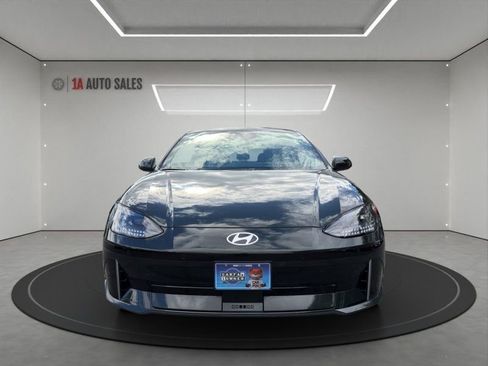 Used 2023 Hyundai Ioniq 6 SE image 8