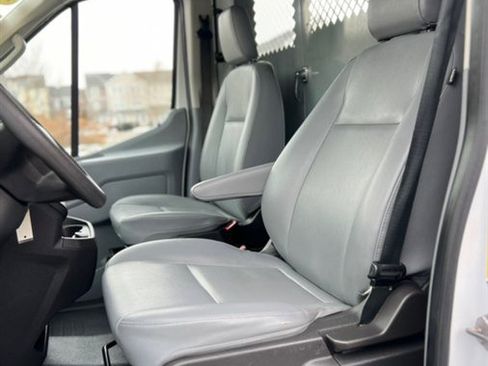 Used 2019 Ford Transit 250 130 Medium Roof w/ Exterior Upgrade Package image 21