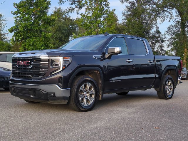 Used 2025 GMC Sierra 1500 SLT RWD image 2