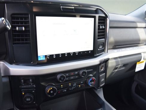 New 2026 Ford F250 XLT w/ XLT Premium Package image 9