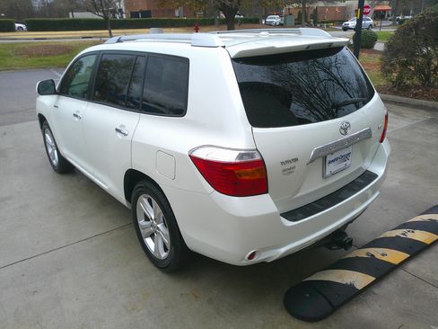 Used 2009 Toyota Highlander Limited image 10