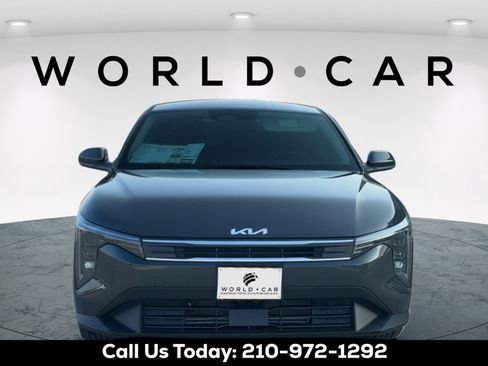 Used 2026 Kia K4 FWD image 8