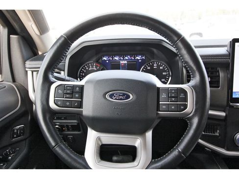 Used 2023 Ford Expedition Max XLT RWD image 15