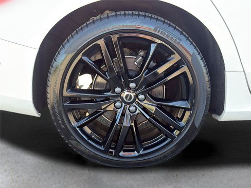 Used 2023 Volvo S60 B5 Plus AWD/4WD image 51
