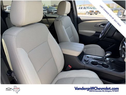 Certified 2023 Chevrolet Traverse LT w/ LPO, Cargo Package AWD/4WD image 24