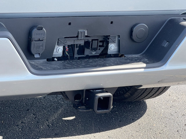 New 2026 Chevrolet Silverado 1500 RST w/ LPO, Dark Essentials Package AWD/4WD image 7