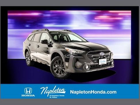 Used 2025 Subaru Outback Onyx Edition image 1