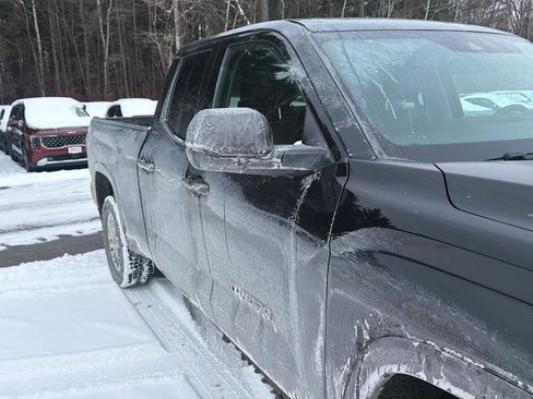 Used 2023 Toyota Tundra SR5 image 5