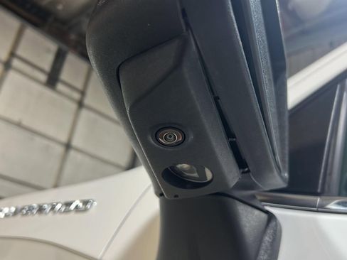 Used 2023 Chevrolet Silverado 1500 LTZ w/ LTZ Convenience Package II image 17