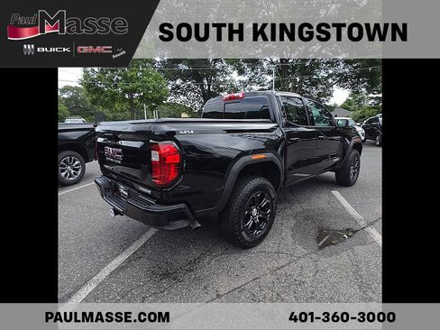 Used 2024 GMC Canyon Elevation w/ Elevation Premium Package AWD/4WD image 6