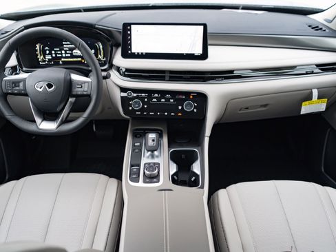New 2027 INFINITI QX60 Luxe w/ Family Package FWD image 20
