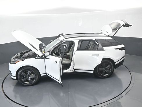 Used 2025 Land Rover Range Rover Velar Dynamic SE image 66