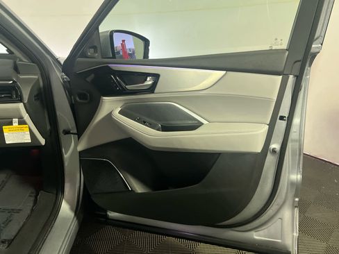 Used 2026 Acura MDX SH-AWD w/ Technology Package image 24