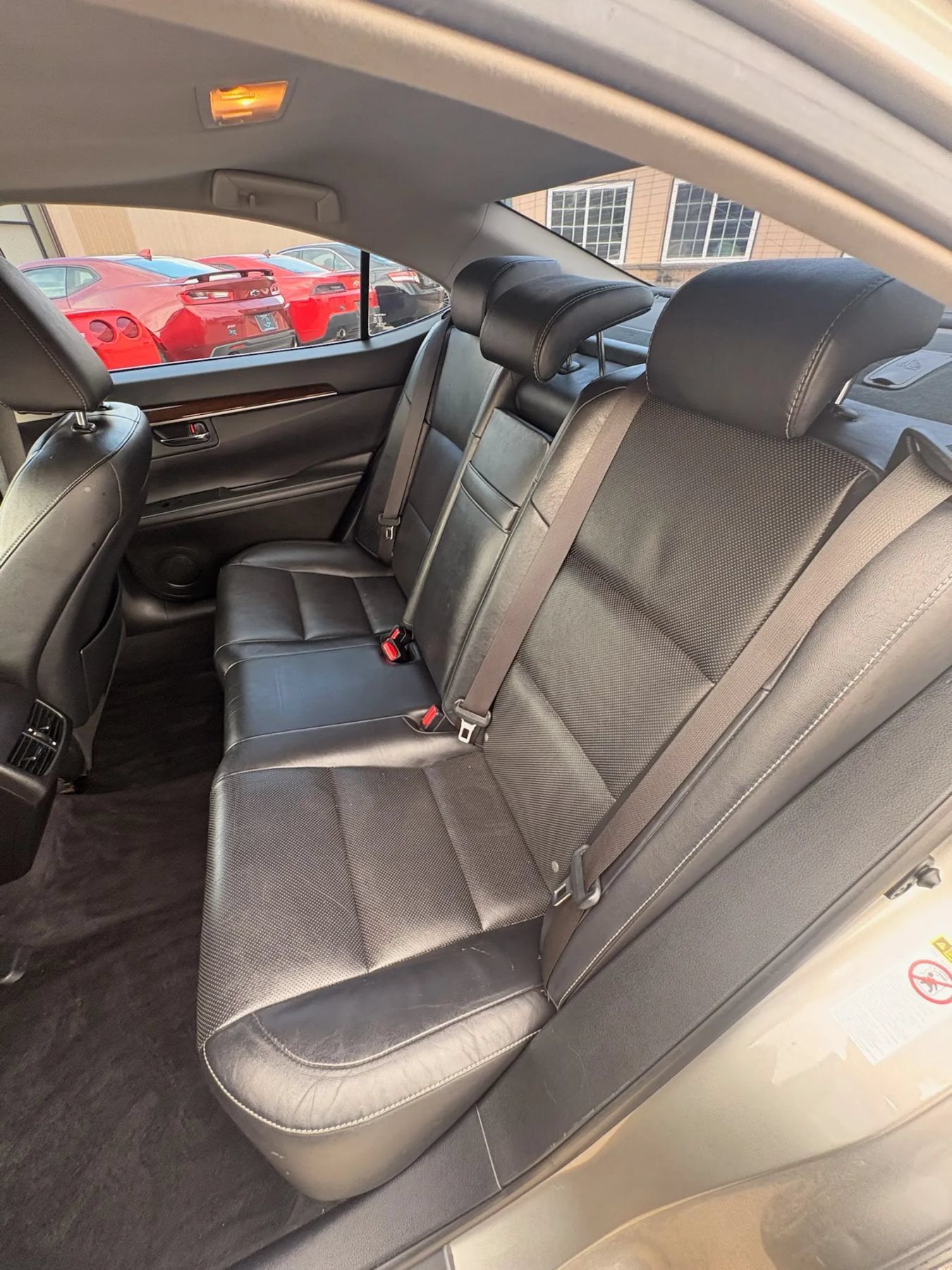 Used 2015 Lexus ES 350 w/ Luxury Package FWD image 47