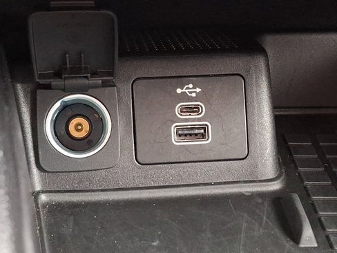 Certified 2025 Ford Bronco Sport Outer Banks w/ Outer Banks Tech Package+ image 24