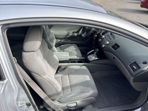 Used 2011 Honda Civic LX image 24