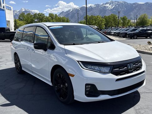 Certified 2026 Honda Odyssey Sport-L image 4