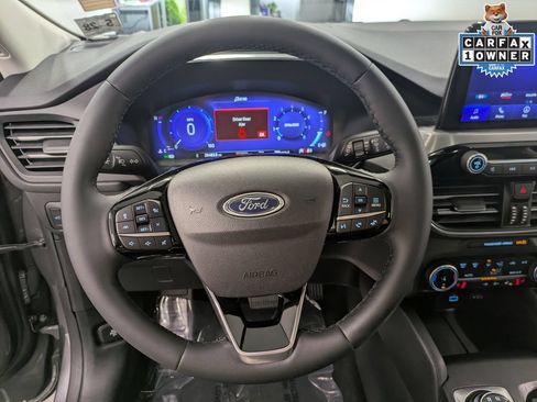 Used 2022 Ford Escape Titanium w/ Class II Trailer Tow Package AWD/4WD image 20